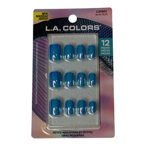 L.A. Colors Blue Isles Petite Chrome Press On Nails New